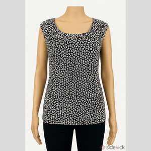 Kim Rogers casual accordion style top shirt MP white black abstract  sleeveless